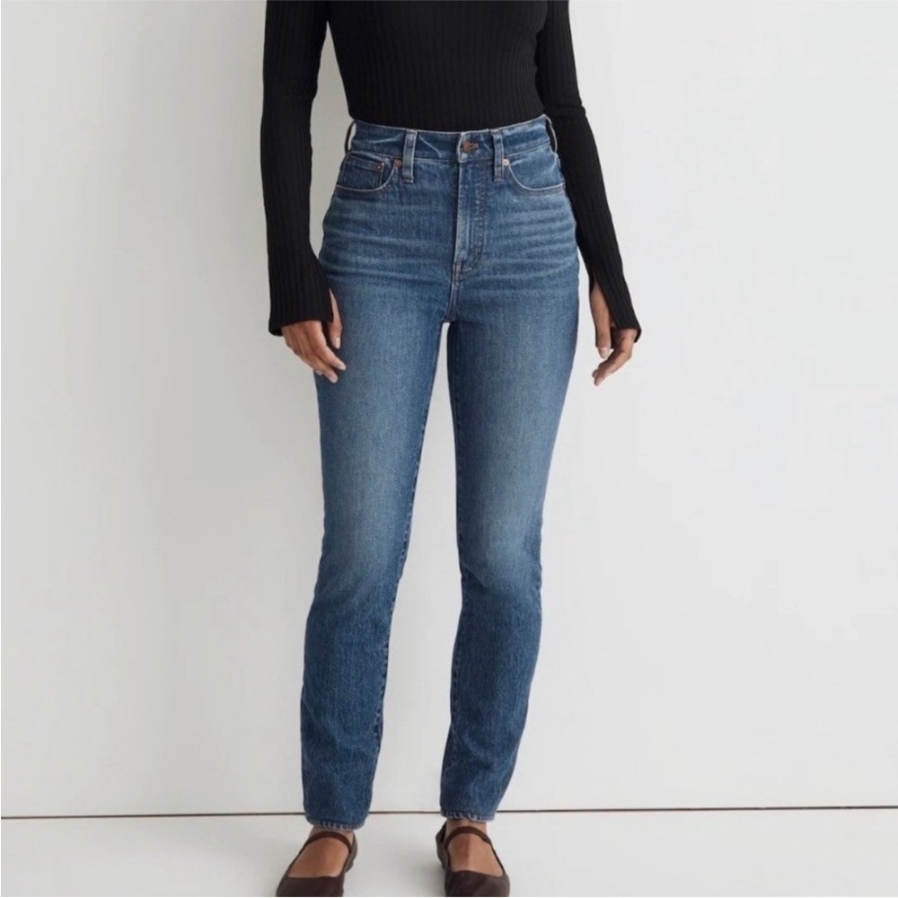 MADEWELL The Curvy Perfect Vintage Jean in Decatur Wash